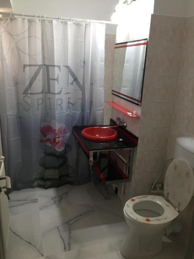 Ultracentral Zona Zero Apartament Бакэу Экстерьер фото